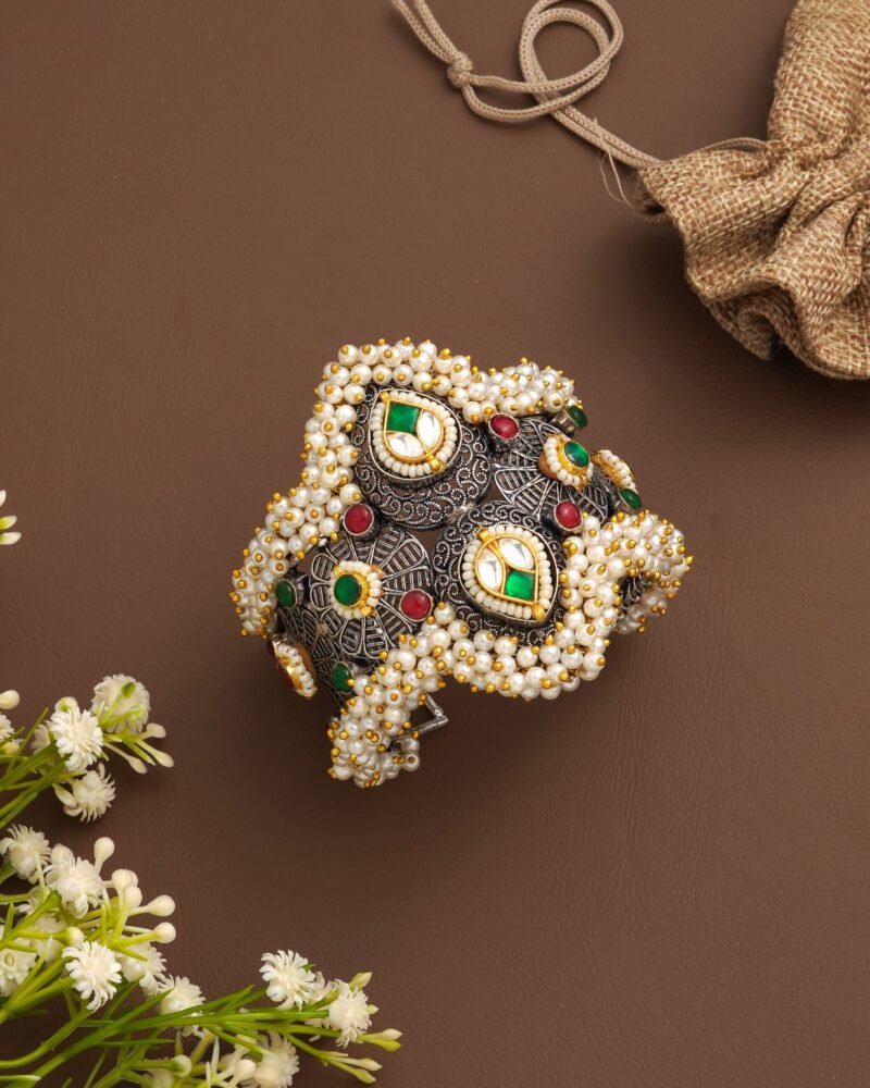 Pearl Kundan Oxidised Kada