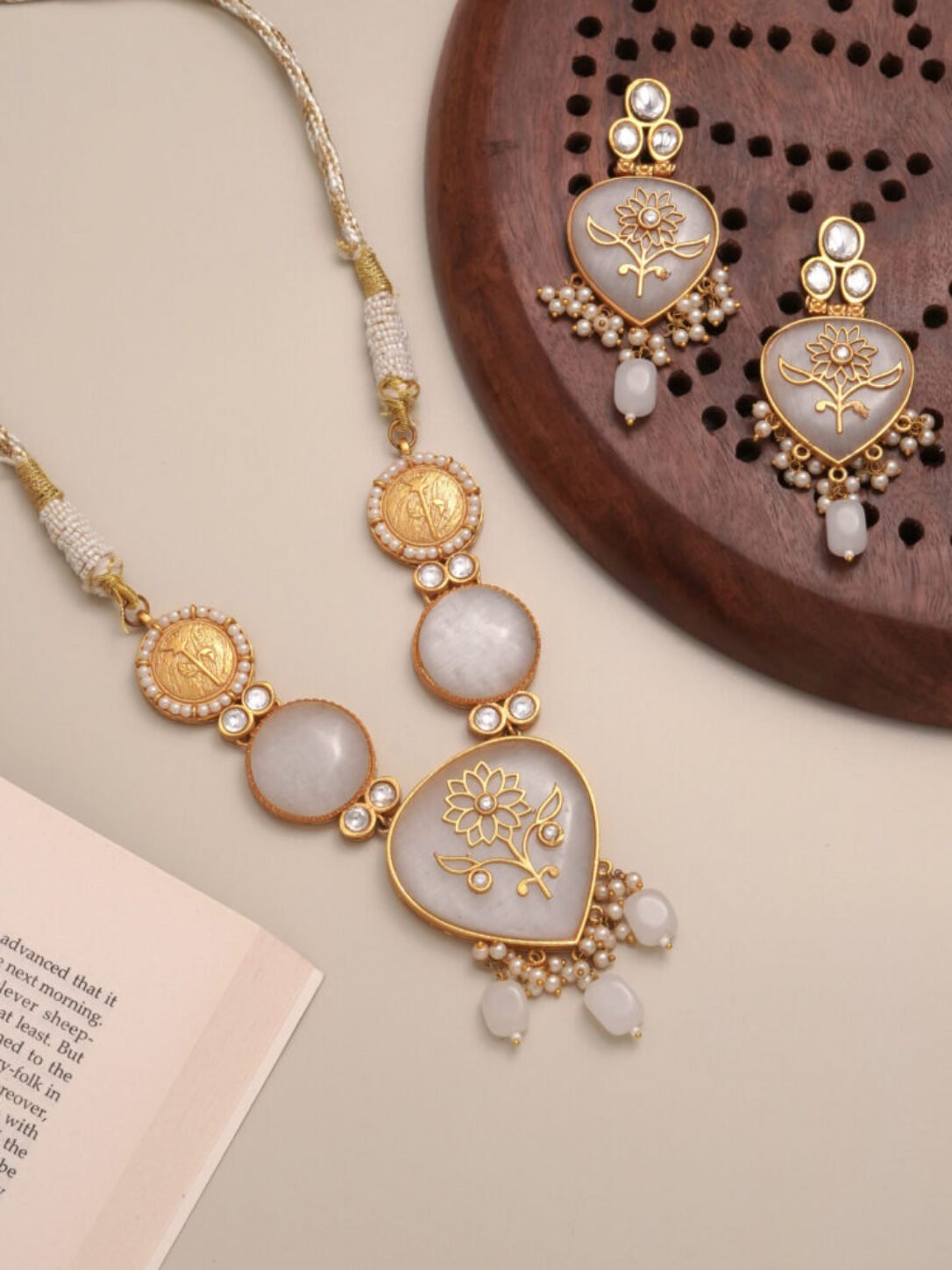 Ethnic Rajasi Necklace